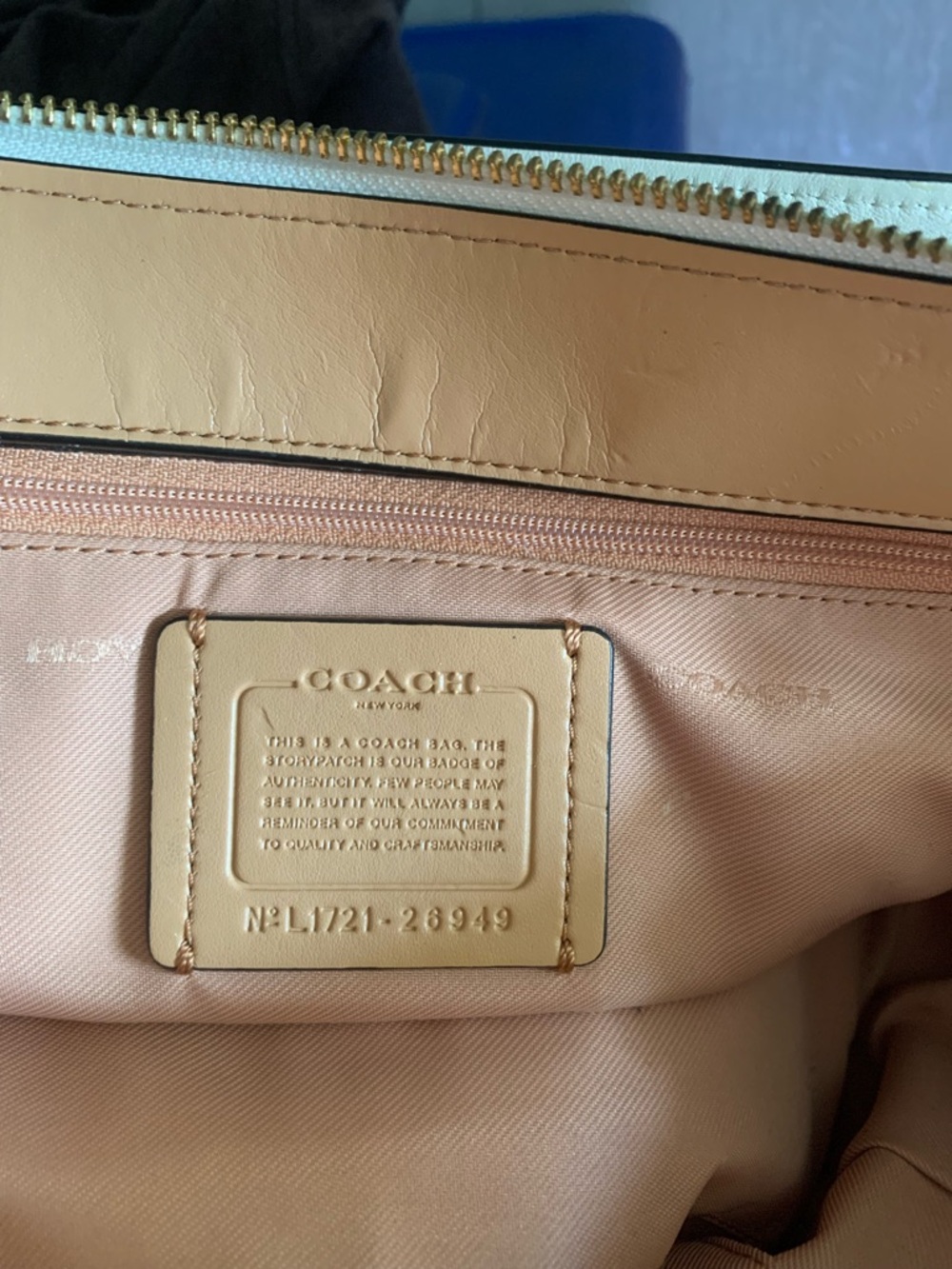 Tan and Black Women's Swagger Handbag with Gold Hardware - Picture 4 of 9